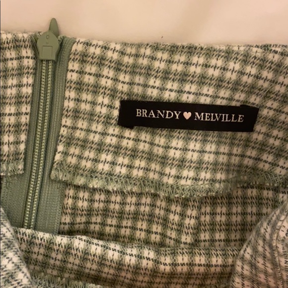 Brandy Melville Skirt - Picture 3 of 3